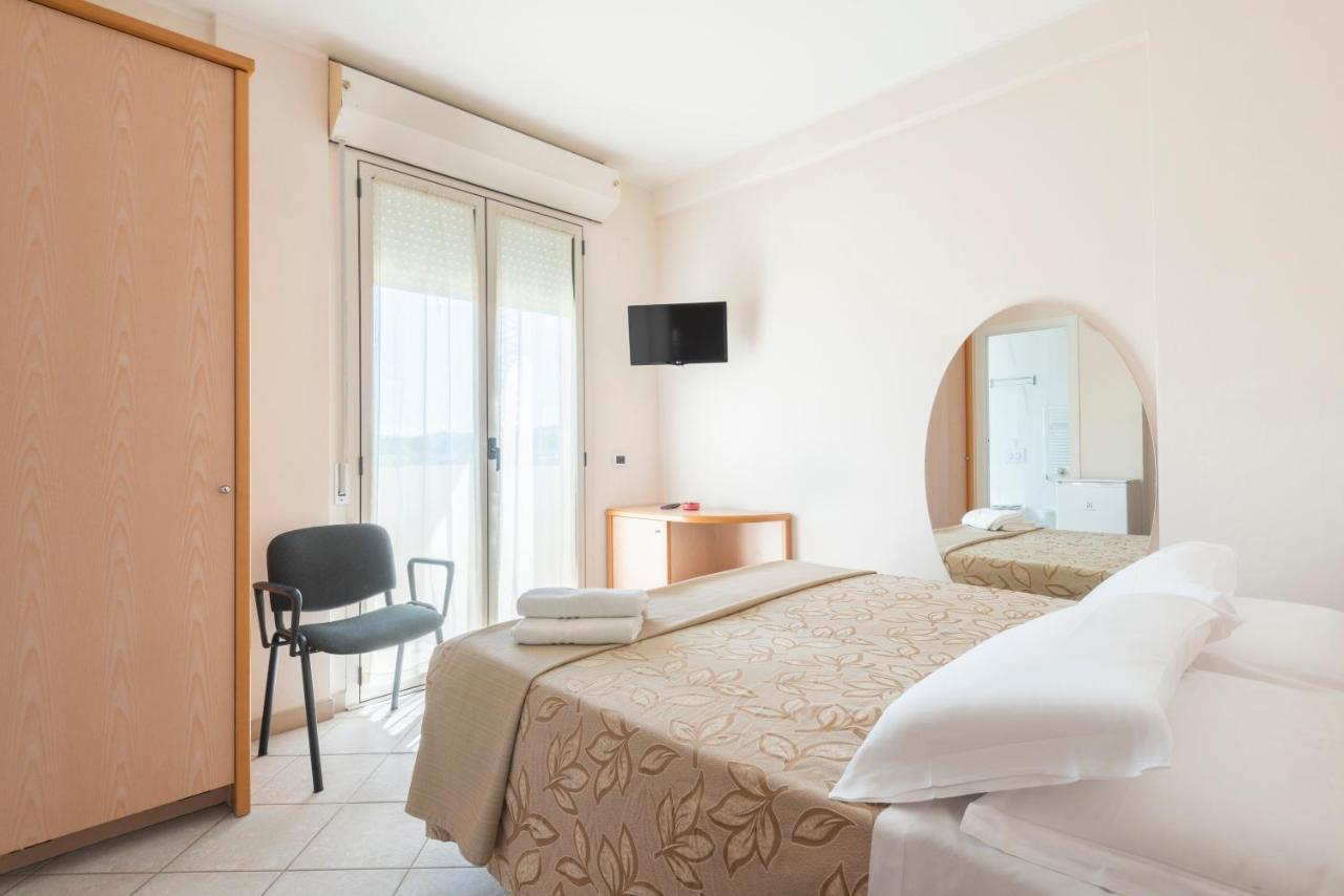 ميسانو ادرياتيكو Hotel Residence Imperial المظهر الخارجي الصورة